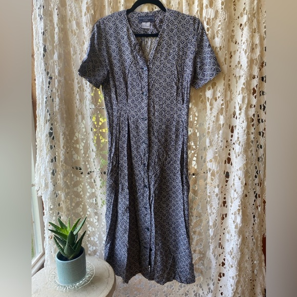 Vintage Dress - Picture 4 of 6